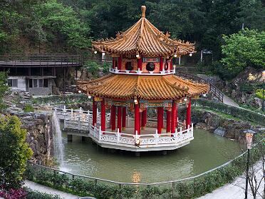 Wenshan - Maokong and Zhinan Temple